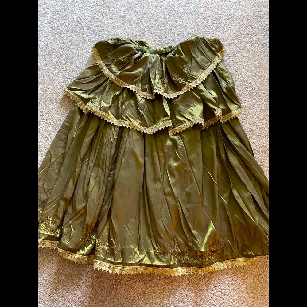 Custom Medieval Renaissance Victorian Ball Gown - image 2